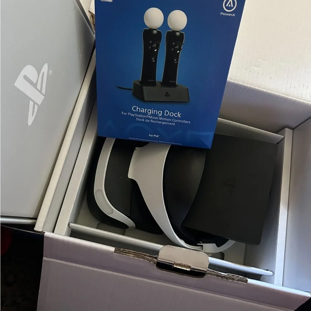 Sony VR Marvel Iron Man Bundle - Blue